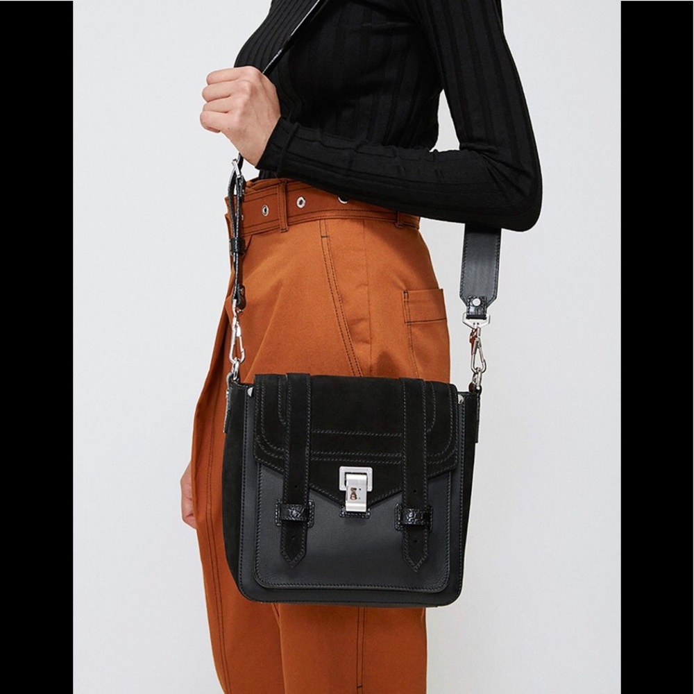 ⭐️HP⭐️ Proenza Schouler PS1 small Hobo